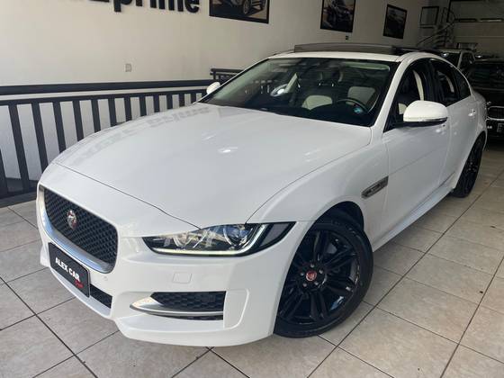 JAGUAR XE 2.0 16V SI4 TURBO GASOLINA R-SPORT 4P AUTOMÁTICO